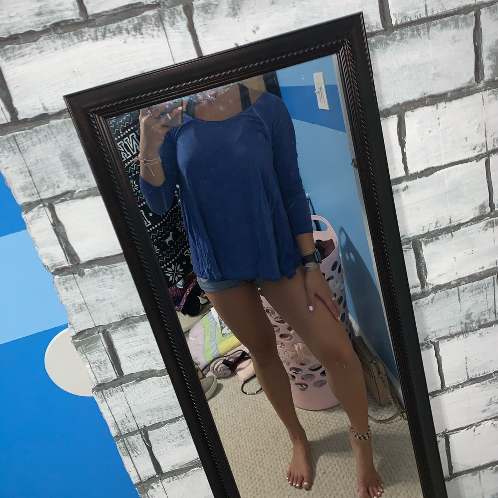 cute flowy tee